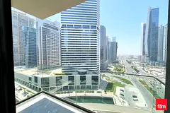 Canal and Skyline View | Vacant | Corner Unit