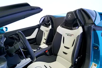 2021 Lamborghini HURACAN — миниатюра 6
