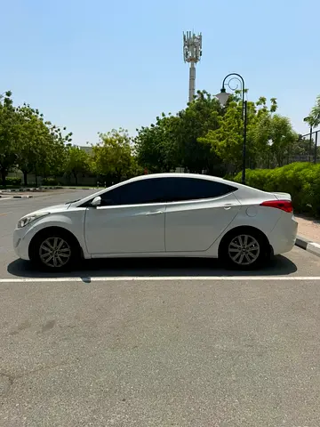 صورة 4 لـ 2013 Hyundai ELANTRA