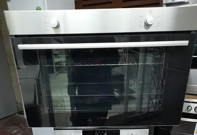 Bosch built in gas oven same like new condition