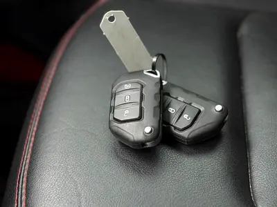 2023 JEEP WRANGLER — миниатюра 16