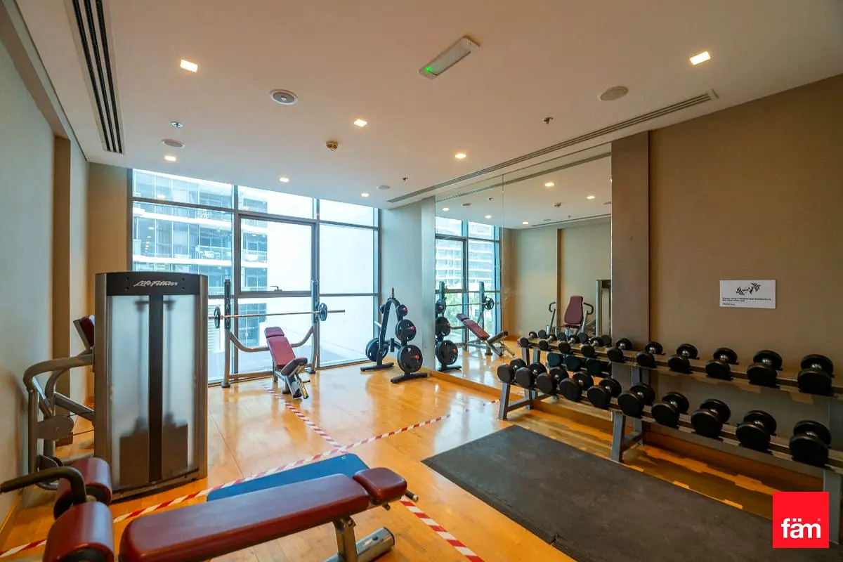 gallery-tour