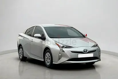2017 Toyota Prius IONIC 1.8L | GCC Specs| Full Toyota Service History| Excellent Condition