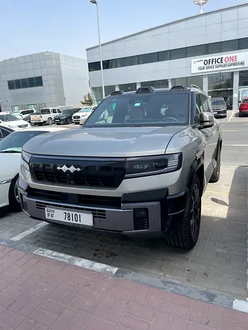 2025 BYD Leopard 8 Flagship - Chinese Specs