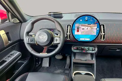 صورة 10 لـ 2024 MINI COUNTRYMAN