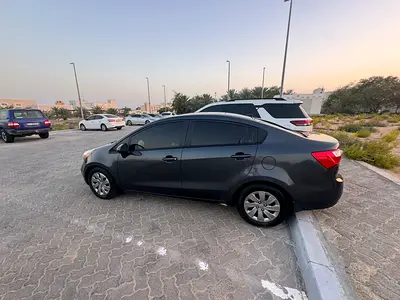 2015 KIA RIO 照片 7