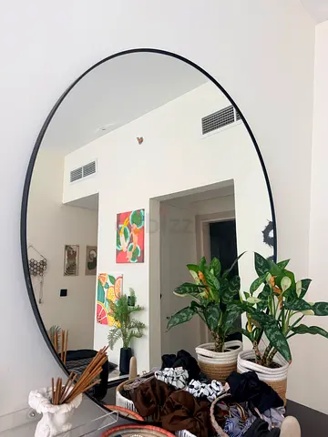 Circle Mirror