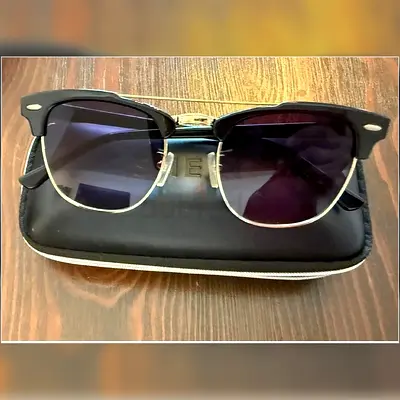 SHEIN Clubmaster Style Sunglasses - Black & Gold