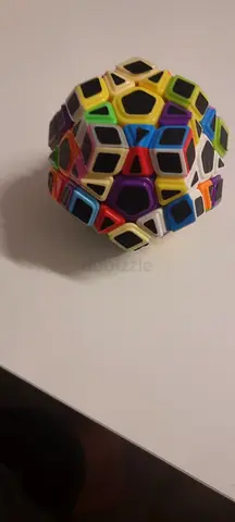 Megaminx dodecahedron twist puzzle (colorful)