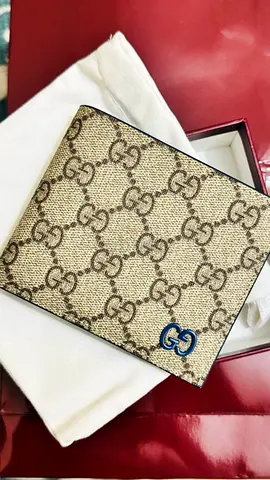 Authentic GUCCI Wallet / NEW / Box & Dust Bag / AED 1,300