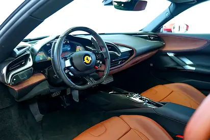 2021 Ferrari SF90 STRADALE — миниатюра 9