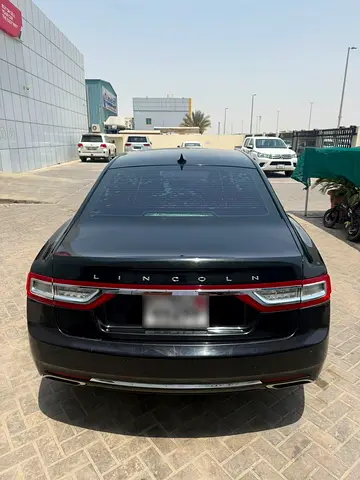 2018 Lincoln CONTINENTAL 照片 2