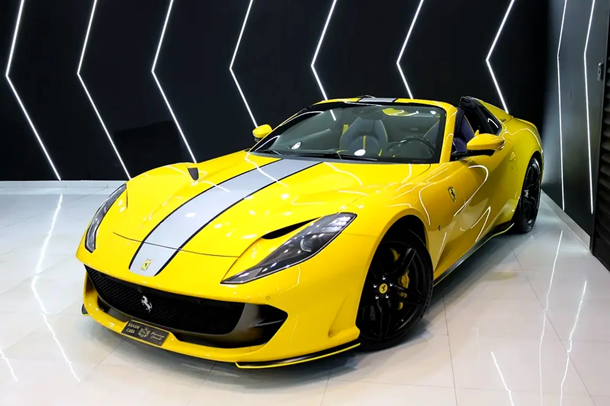 2023 فيراري 812