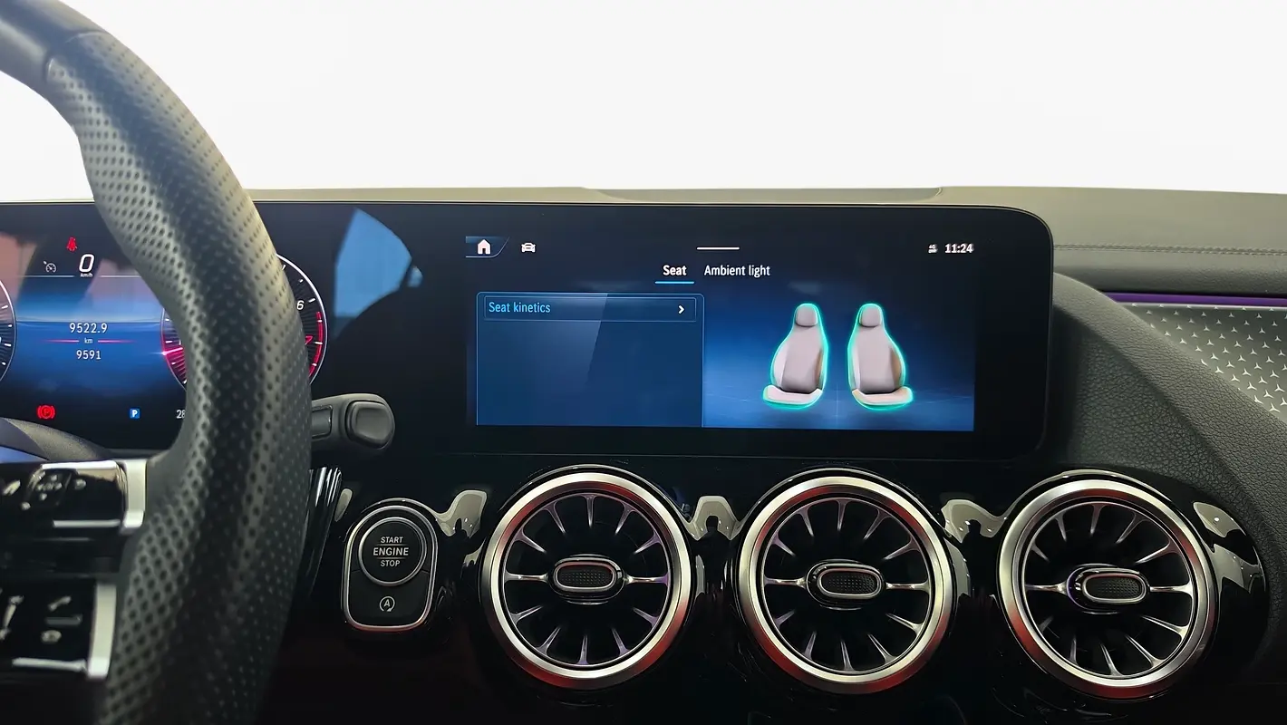 Mercedes-Benz GLA-Class 2025