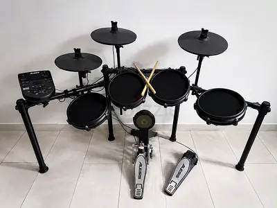 Alesis Nitro Mesh Electric Drum Kit