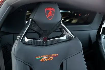 صورة مصغرة 16 لـ 2021 Lamborghini HURACAN