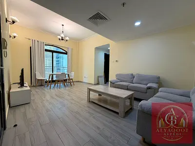 FULLY FURNISHED - ELEGANT 2 BHK - NEWLY UPDRADED - CLOSE TO MOE