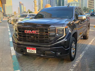 GMC Sierra 1500 Elevation 2025 GCC Specs