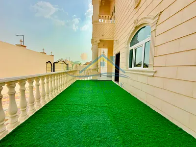 BRAND NEW LUXURY HUGE STUDIO WITH PRIVATE YARD