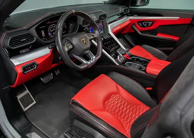 2019 Lamborghini URUS 照片 10