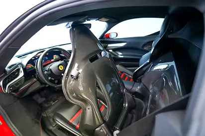 2021 Ferrari SF90 STRADALE — миниатюра 7