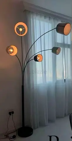 Modern 5-Arm Arc Floor Lamp with Warm LED Shades