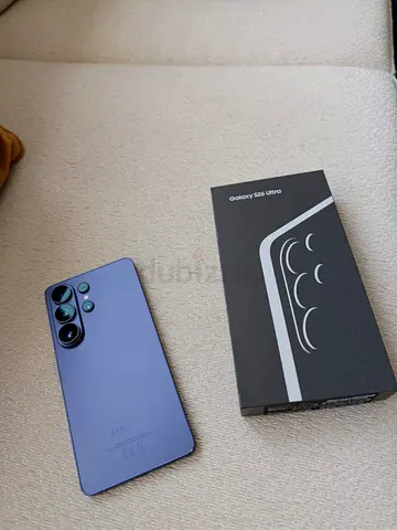 Samsung Galaxy S26 Ultra 1TB - Excellent Condition with minor scratches on the edges. With Box .