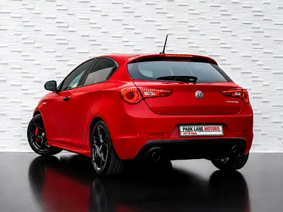 ALFA ROMEO GIULIETTA | GCC SPEC | WARRANTY | ONE OWNER-2