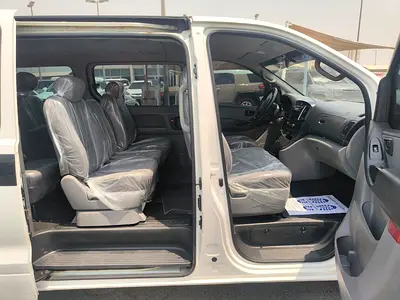 صورة 12 لـ 2020 Hyundai H1