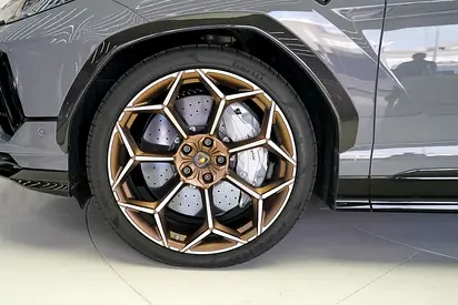 2024 Lamborghini URUS 缩略图 6