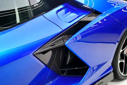 صورة مصغرة 13 لـ 2024 Lamborghini REVUELTO