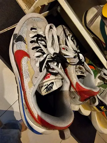 Pre-owned Nike Sacai VaporWaffle sneakers - men's size (well-loved)