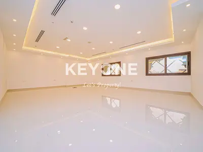Exclusive Office Space | Vacant | Chiller Free