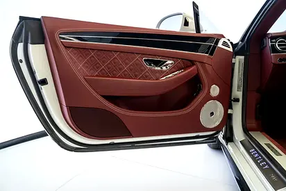 صورة مصغرة 10 لـ 2019 Bentley CONTINENTAL