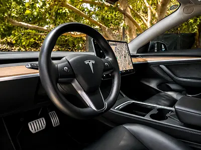 صورة 5 لـ 2021 Tesla MODEL 3