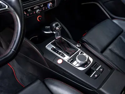 2015 AUDI S3 照片 15