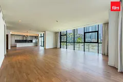 Burj Khalifa & Coca Cola Views | Vacant Now