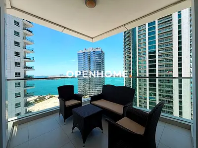 Elevated Modern Waterfront Living-Community and Sea View