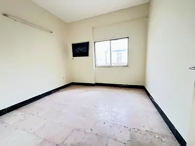 Affordable 2bhk 2 Bathroom for bachelor just rent 35k only 6 person allowed