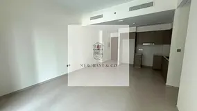 Elegant 2 BR | Prime Location | Burj Khalifa View