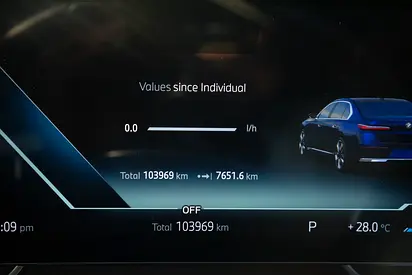 BMW 7 Series 740i, миниатюра 11