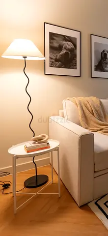 Wavy metal floor lamp with fabric shade - black base, modern design - from Homekode