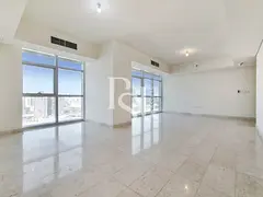 Spacious Apartment | Maid's Room | Canal View
