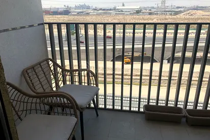 FURNISHED STUDIO I READY TO MOVE IN I 4 CHEQUES