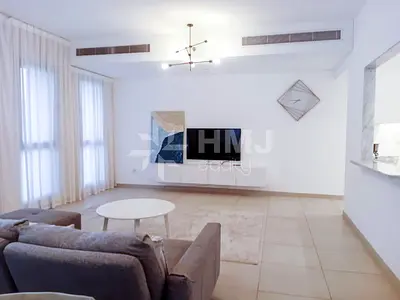 Move in Now | Pool View | Modern Finish