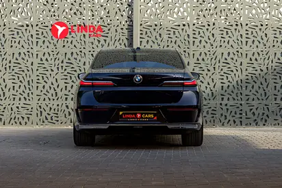 صورة 5 لـ 2023 BMW 7-SERIES