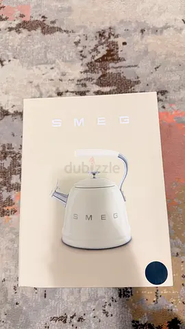 SMEG 50's Retro Style Electric Kettle - Cream (Boxed)