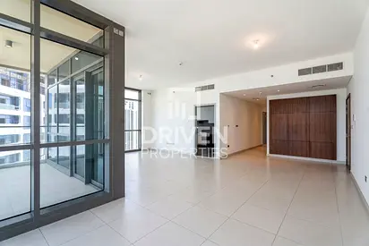 Vastu Compliant | Vacant | Canal View | High Floor