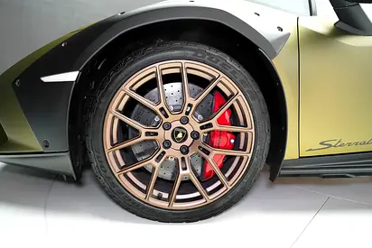 2024 Lamborghini HURACAN 缩略图 12