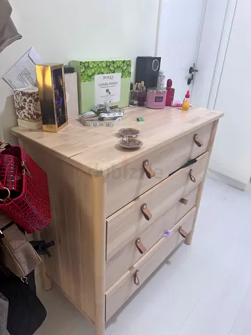 Light wood chest of drawers / bedside dresser - 6 drawers